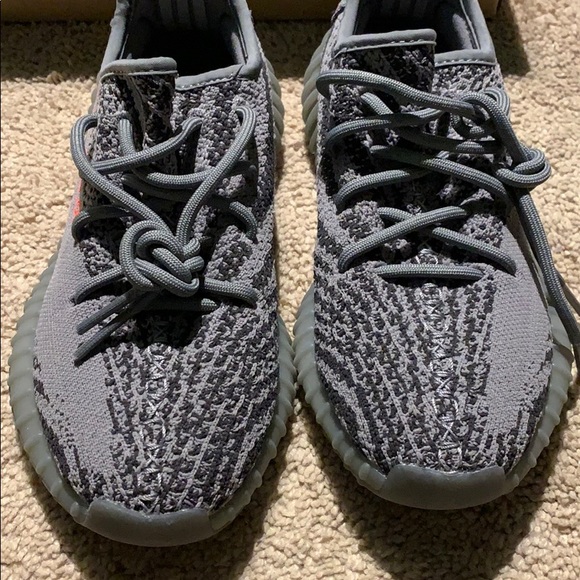 Yeezy - Picture 3 of 5